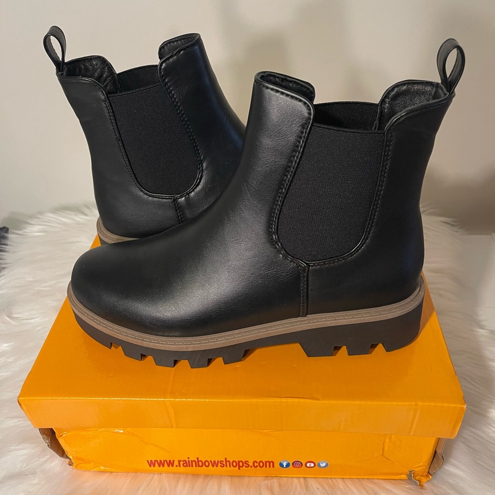 Ankle boot brand new